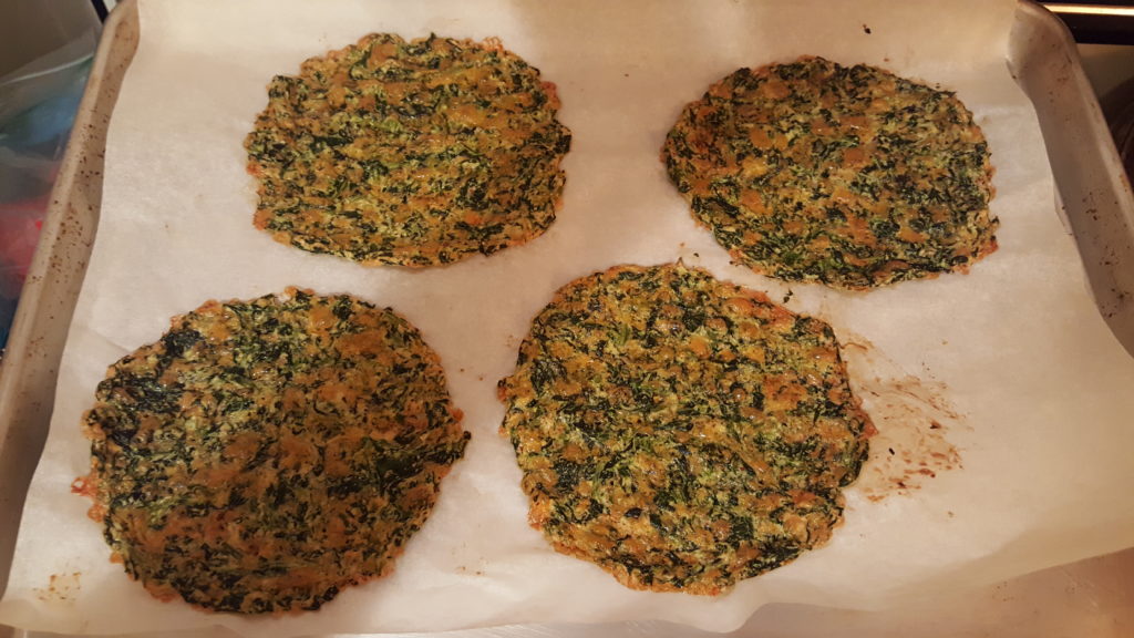Baked Low-carb spinach tortillas